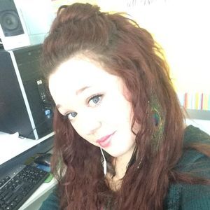 Meet your Posher, Caitlin